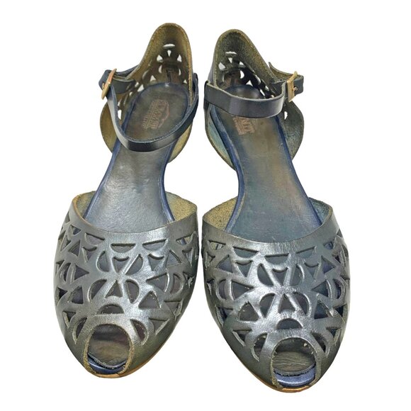 SUMMIT Italian Cutout Leather Peep Toe Mary Janes - Picture 6 of 11